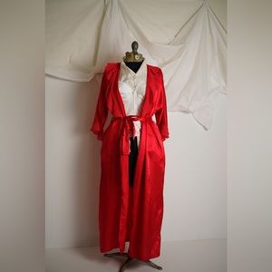 Vintage Vampy Red Ruffled Robe, size Small, L.A Intimates, satin and romantic